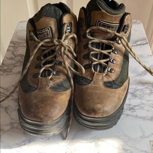 Timberland Brown Green Hiking Boots Durable Sole Active Comfort Technology 11